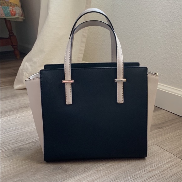 Kate Spade Purse/Crossbody - Picture 3 of 6
